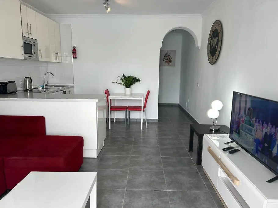 10B Alantic View Apartment Puerto del Carmen  0*, Puerto del Carmen (Lanzarote) Spain